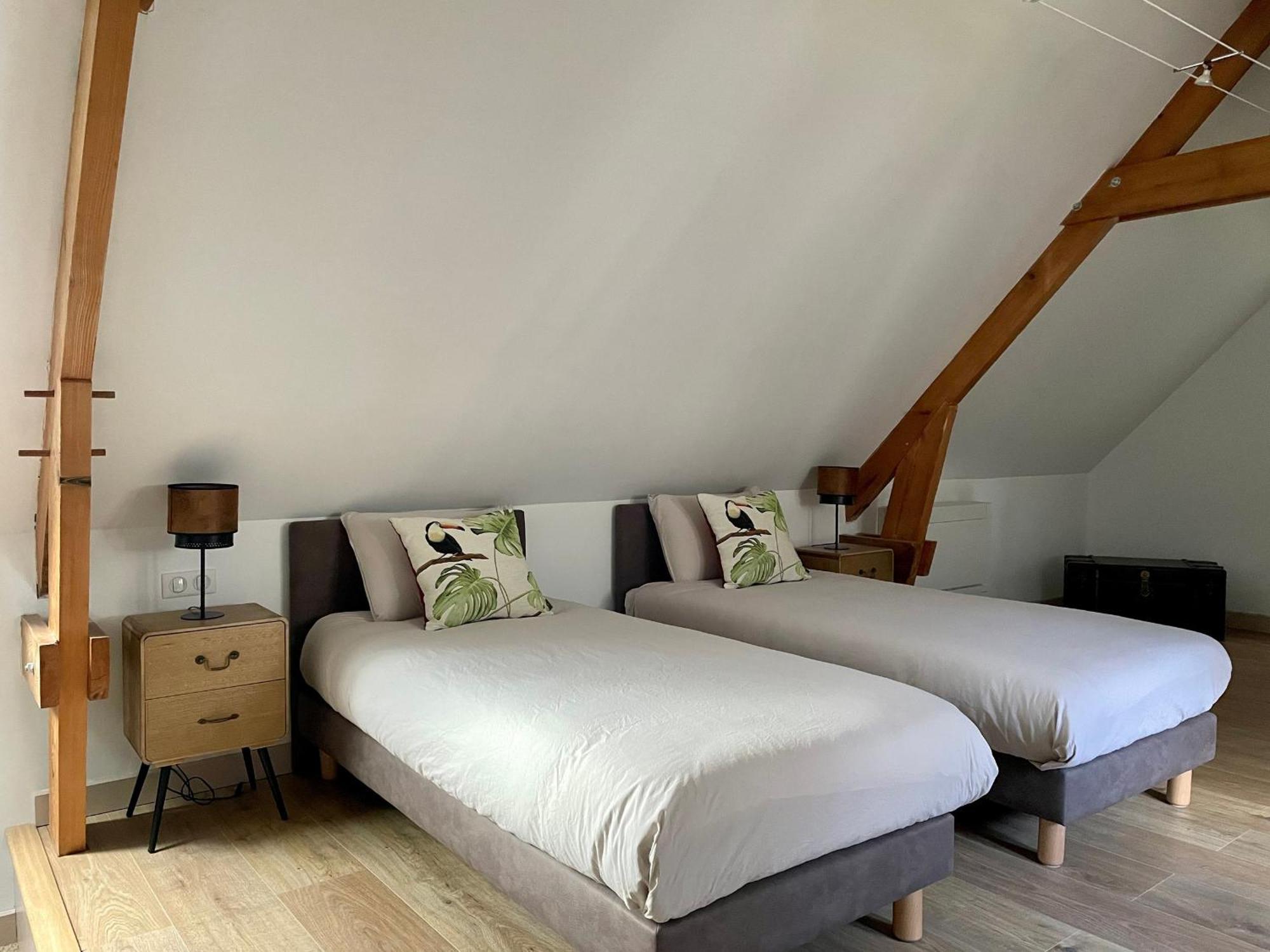 Gîte Cérans-Foulletourte-Cérans, 2 pièces, 6 personnes - FR-1-410-258 Extérieur photo